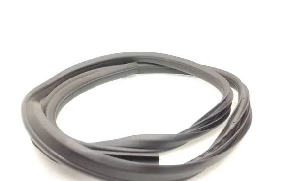 Ford Mondeo MK IV Front door rubber seal 