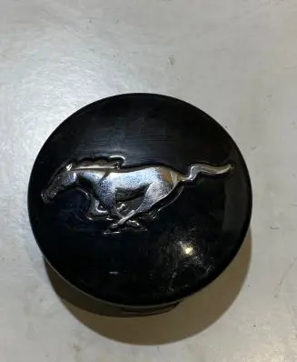 Ford Mustang VI Original wheel cap FR3C1A096AC