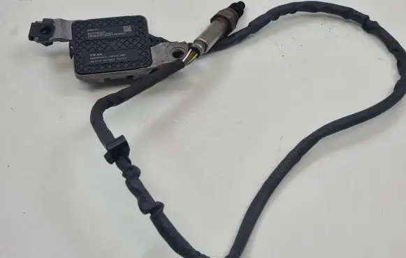 Audi Q5 SQ5 Lambda probe sensor 8R0907807Q 171109000143 A2C10539600