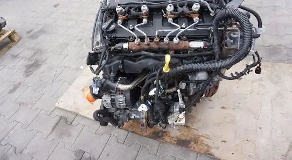 Peugeot 3008 I Engine