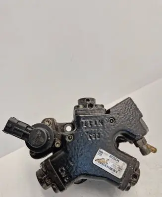 Opel Corsa D Fuel injection high pressure pump 0445010247 02004023675 55575157