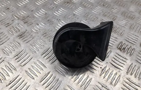 Audi A3 S3 8L Horn signal