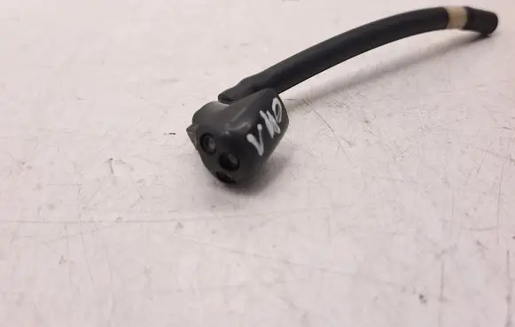 Toyota Corolla Verso AR10 Windshield washer spray nozzle 8538164020