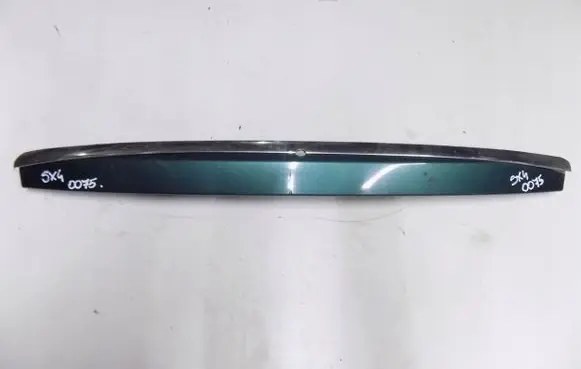 Suzuki SX4 Trunk door license plate light bar 9432174134k