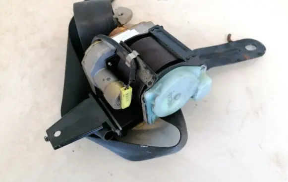Nissan Almera N16 Front seatbelt 86884bm700