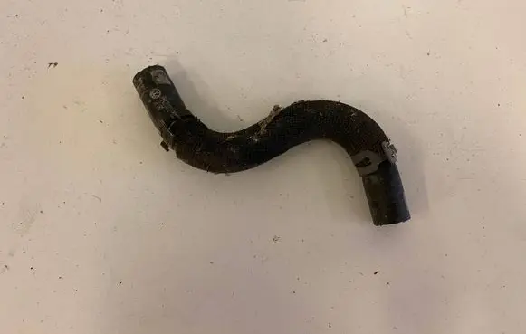 Volkswagen Touareg II Power steering hose/pipe/line 7P6422895D