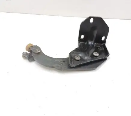 Mercedes-Benz Vito Viano W447 Sliding door lower roller guide/hinge A4477601547