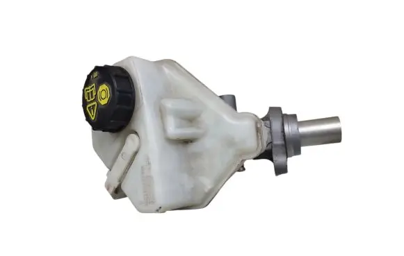 Master brake cylinder