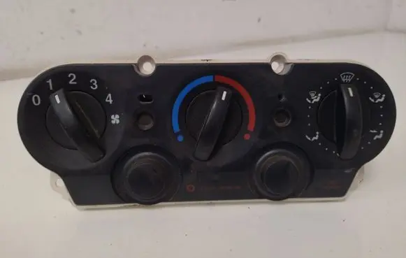 Ford Fiesta Climate control unit 2S6H18549BD