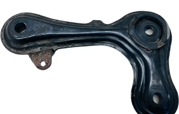 Toyota Avensis T270 Other front suspension part OYT26175