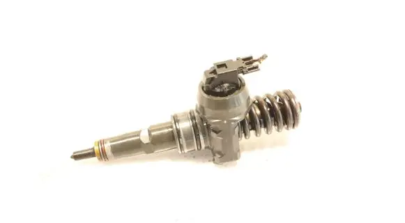 Fuel injector