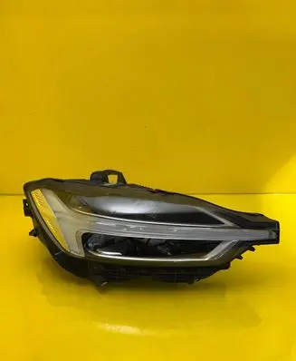 Volvo XC60 Headlight/headlamp 31420418