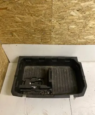 Nissan Juke I F15 Other interior part
