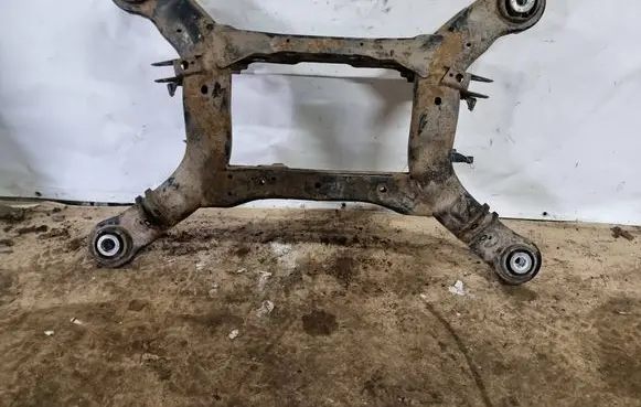Mercedes-Benz GL X166 Rear subframe 