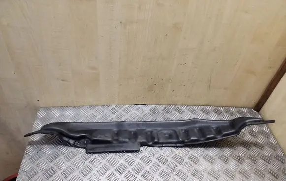 Jeep Grand Cherokee Fender end trim 68046265AB