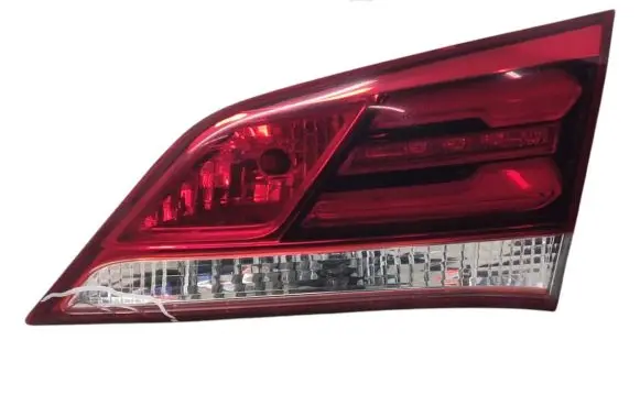Hyundai i40 Tailgate rear/tail lights 924043Z600