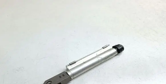 BMW 3 E92 E93 Convertible roof lock latch cylinder 