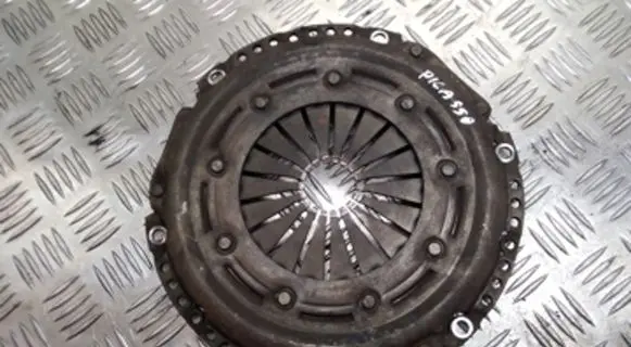 Citroen C4 I Picasso Pressure plate 000573 M228