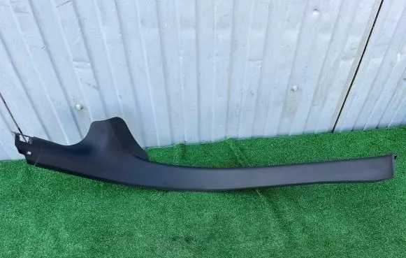 Audi A8 S8 D4 4H Rear sill trim cover 4G8867767A 2432608