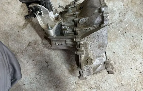 Mazda 2 Manual 6 speed gearbox F6TL0