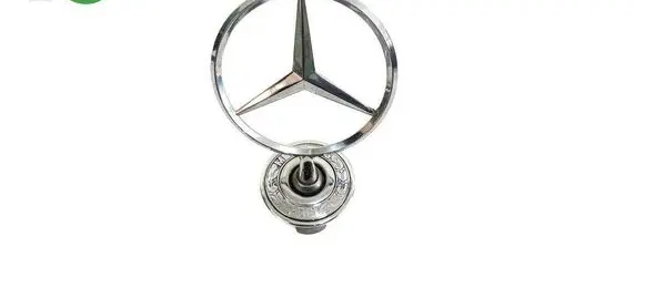 Mercedes-Benz C W204 Manufacturer badge logo/emblem 