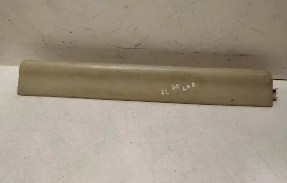 Volvo XC60 Front sill trim cover 31250823