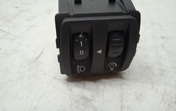 Renault Scenic III - Grand scenic III Headlight level height control switch 251900001R