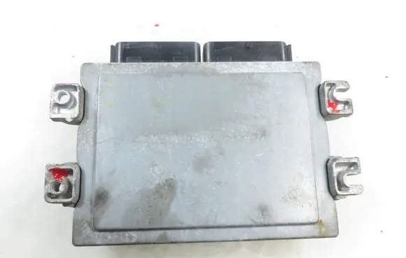 Renault Clio II Engine control unit/module S110140201A 8200326395