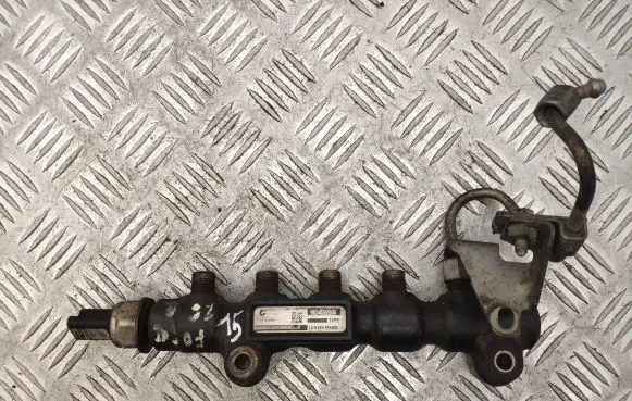 Ford Focus Fuel main line pipe 9654592680