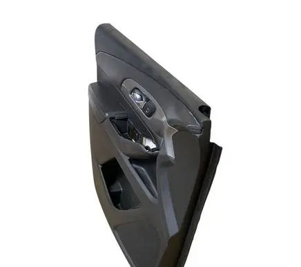 Chevrolet Traverse II Front door card panel trim 84824081 84454900 84593214