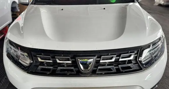 Renault Duster II Front piece kit 