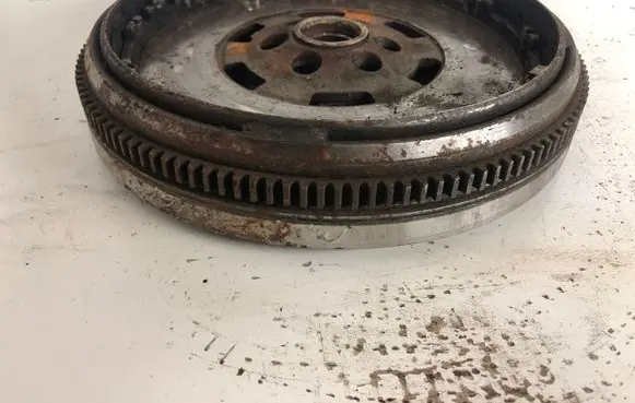 Seat Alhambra (Mk1) Dual mass flywheel 