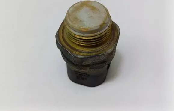 Volkswagen Golf III Coolant temperature sensor 1H0959481B
