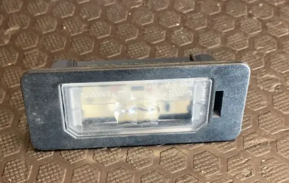BMW X1 E84 Number plate light 7193293 102821135