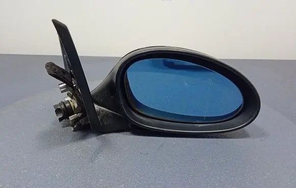 BMW 1 E82 E88 Front door electric wing mirror