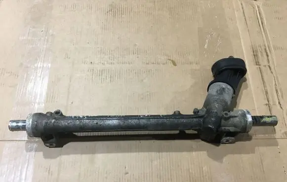 Seat Ibiza IV (6J,6P) Steering rack 6820000244
