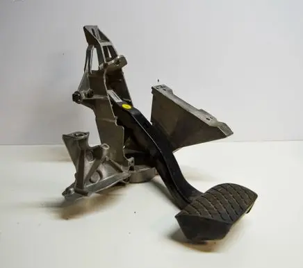 Audi A6 S6 C6 4F Brake pedal 4F1723117A