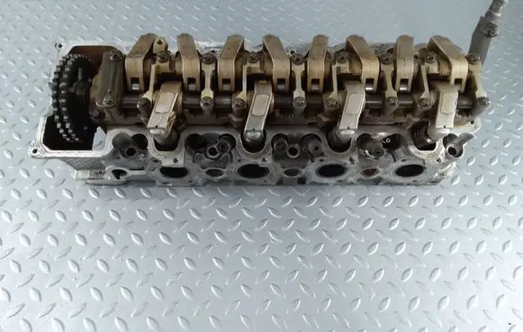 Engine head
