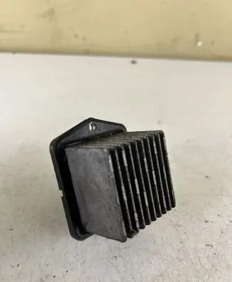 Peugeot 4007 Heater blower motor/fan resistor