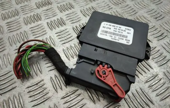 Mercedes-Benz A W176 Hand brake control module A1669002700