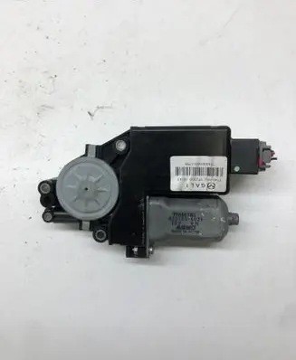Mazda 6 Sunroof motor/actuator 77046780 8331004021