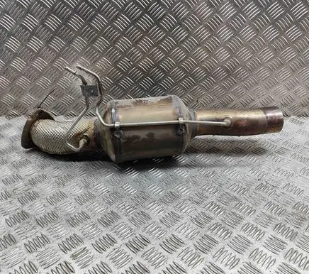 Aston Martin DB11 Catalyst/FAP/DPF particulate filter MY635L236AB