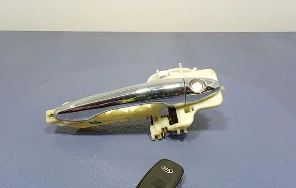 KIA Sportage Front door exterior handle 9088000400