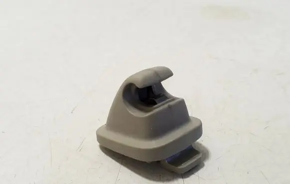 Sun visor clip/hook/bracket