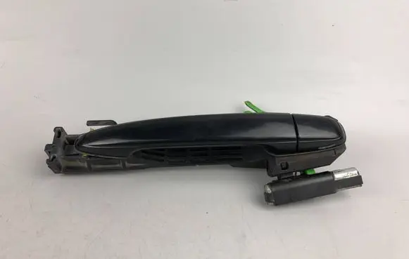 Subaru Outback Front door exterior handle 