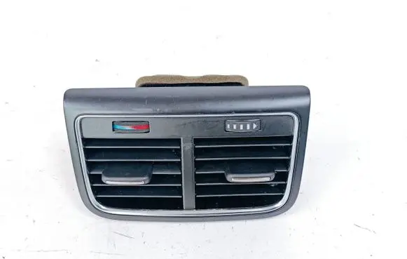 Rear air vent grill