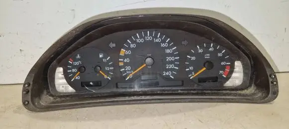 Mercedes-Benz E W210 Speedometer (instrument cluster) 2105400148