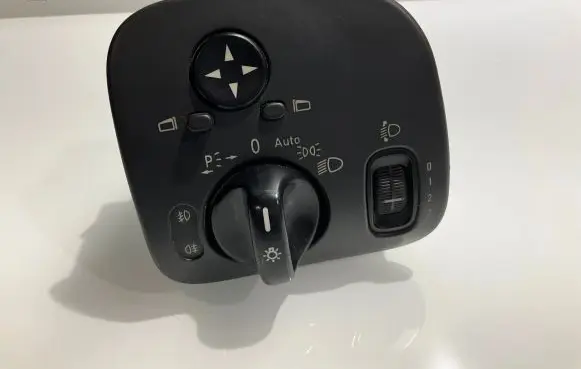 Mercedes-Benz C W203 Light switch A2035450604 04058515 24406574725