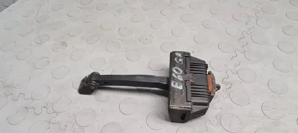 BMW 5 E60 E61 Front door check strap stopper 7033609