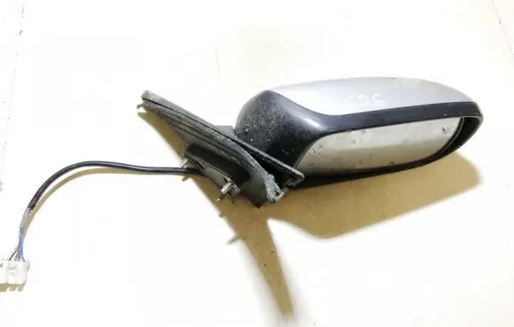 Mazda 626 Front door electric wing mirror